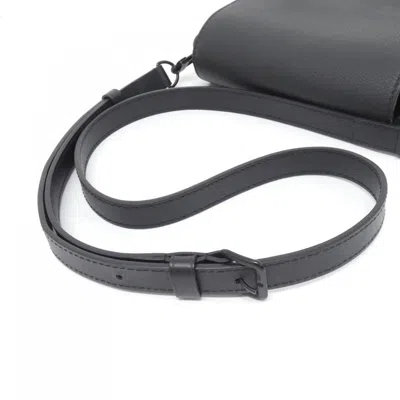 Pre-owned Louis Vuitton Black Leather Shoulder Bag ()