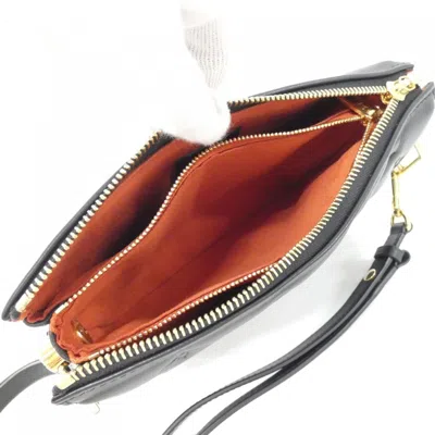 Pre-owned Louis Vuitton Black Leather Shoulder Bag ()