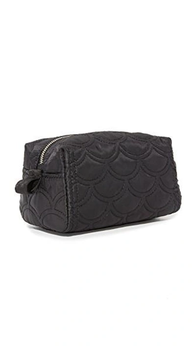 Shop Marc Jacobs Easy Quilted Large Cosmetic Case In Black