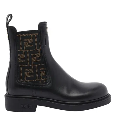 Fendi Filo Chelsea Boots In Black