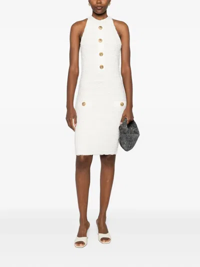 纽扣细节迷你连衣裙