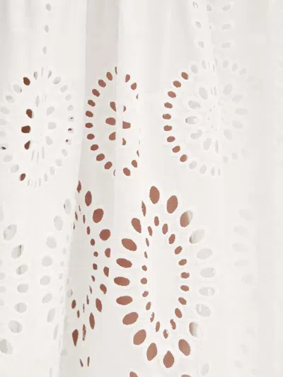 荷叶边孔眼连衣裙