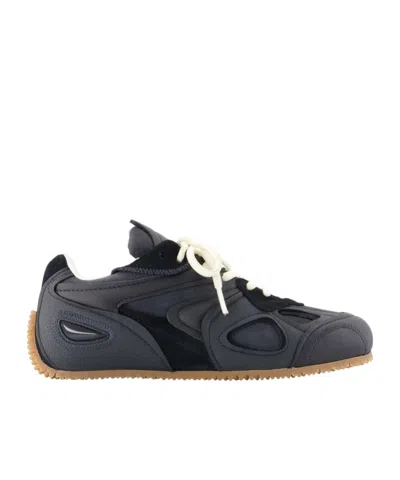 Axel Arigato Slow Runner Black Sneaker With Insert Design And Grooved Sole In Leather And Suede Woman