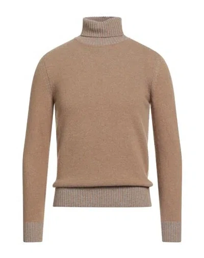 Masq Man Turtleneck Camel Size 48 Wool In Brown