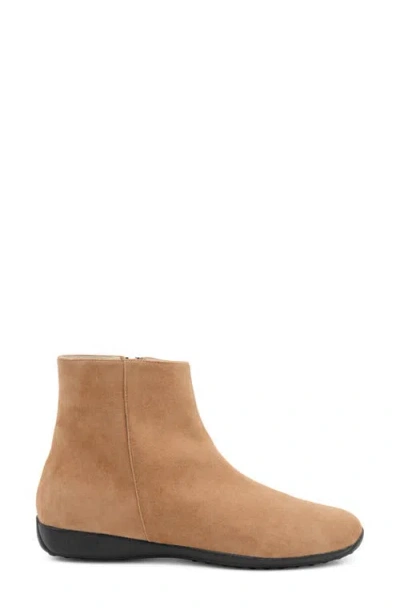 Amalfi By Rangoni Jade Bootie In Brown