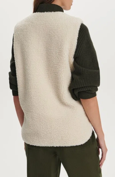 Varley Audrea Reversible Gilet Vest In Green