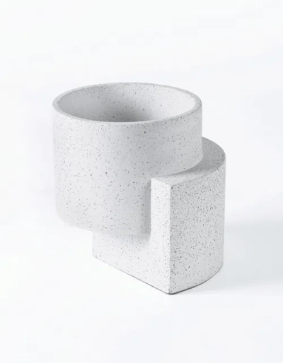 Tortuga Forma Platform Planter Concrete In Gray
