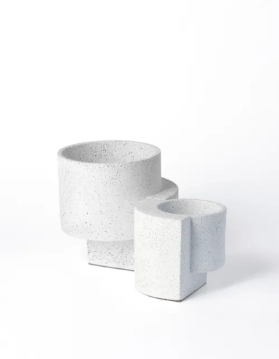 Tortuga Forma Platform Planter Concrete Set Of 2 In White