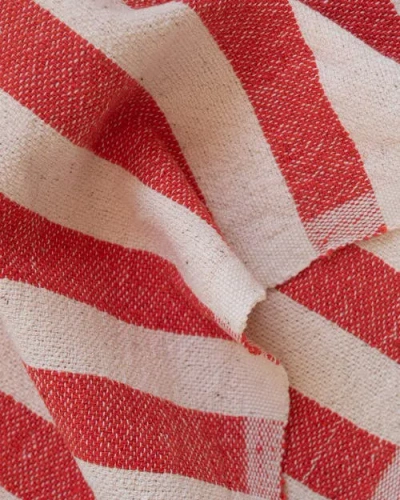 Kd Weave Stripe Towel In Red