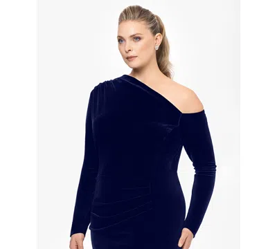Betsy & Adam Plus Size Cold-shoulder Velvet Gown In Blue