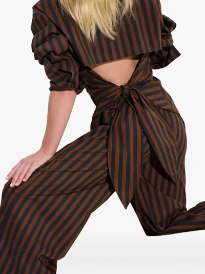 条纹纽扣府绸衬衫