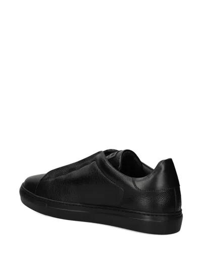Roberto Cavalli Logo-plaque Sneakers In Black