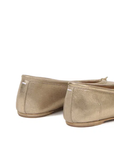 Maison Margiela Tabi New Metallic Leather Ballerinas With Laminated Finish Shoes In Gold