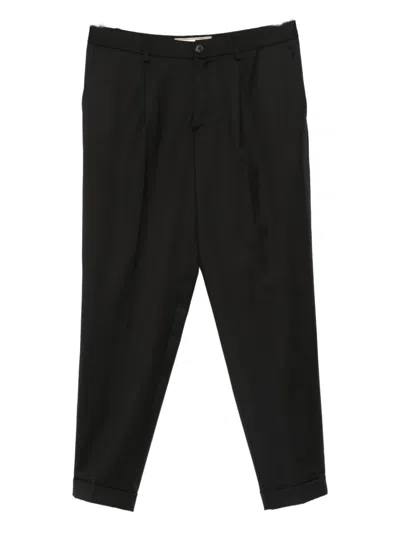 Bonheur Pleated Cuffed Trousers In Black