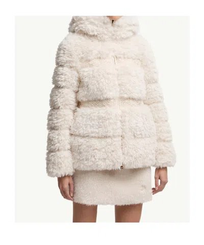 Moncler Verie Teddy Hooded Short Down Jacket In Multi