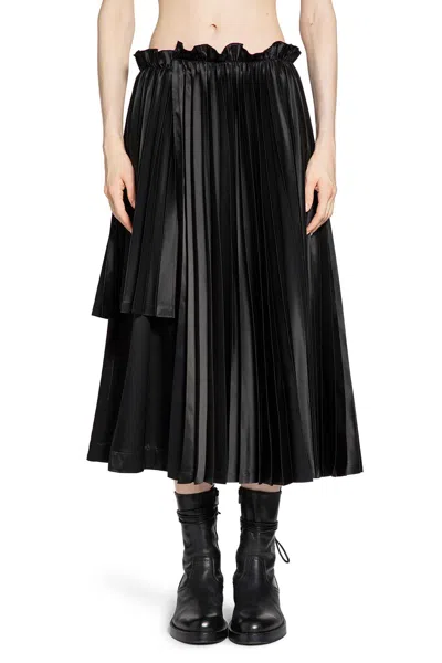 Noir Kei Ninomiya Pleated Asymmetric Midi Skirt In Black