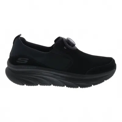 Skechers Men's D'lux Walker Regate Slip On Shoes In Black In Black