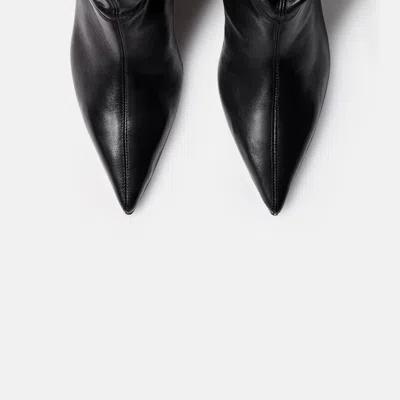 Scarosso Barbara Pointed-toe Ruched Boots In Black