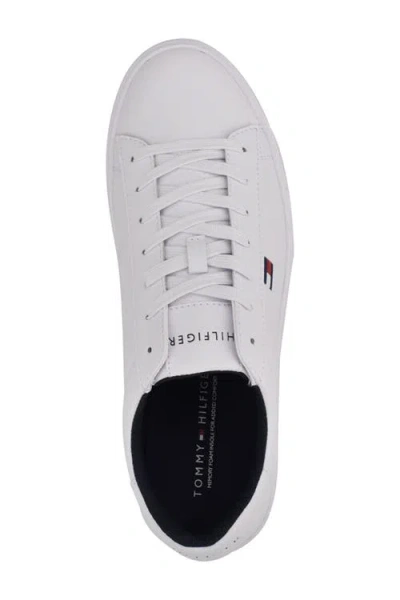Tommy Hilfiger Brecon Signature Sneaker In Multi