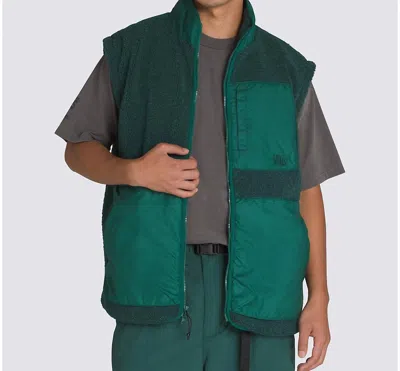 Vans Mte Navigate Highpile Jacket In Green In Green