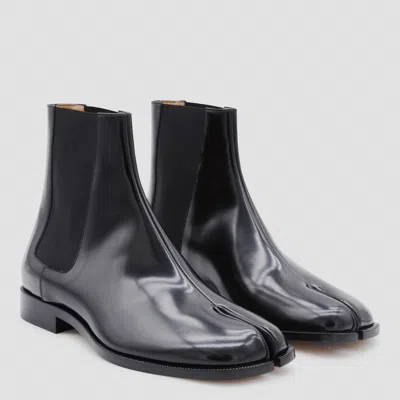Maison Margiela Tabi Toe Ankle Boots In Black