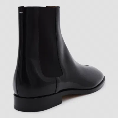 Maison Margiela Tabi Toe Ankle Boots In Black
