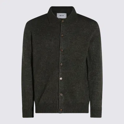 Nn07 Collared Crewneck Sweater Ribbed Cuffs In Black