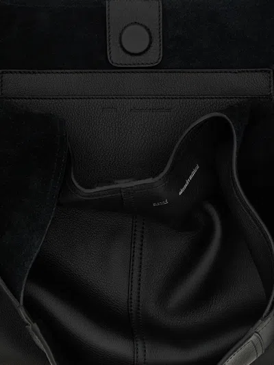 Ami Alexandre Mattiussi Etienne Leather Trapezoid Shoulder Bag In Black