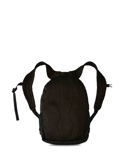 镜头细节顶置手柄双肩包