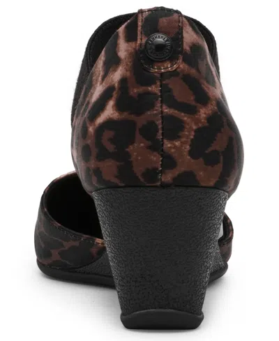 Anne Klein Women's Tiffany Wedge Heel Pumps In Animal Print