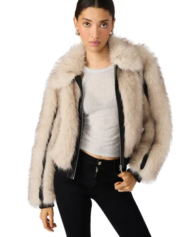 Steve Madden Women's Charmaine Paneled Jacket In Gold