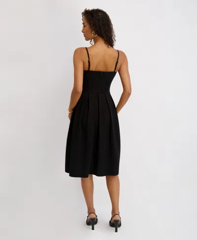 Siena Women's V-neck Sleeveless Dress In Black