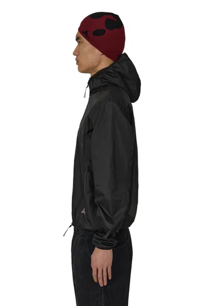 Roa Hue Packable Wind Jacket In Black
