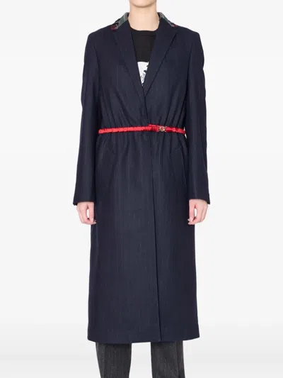 珠饰领细条纹单排扣外套