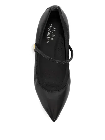 Studio Chofakian レザー フラットシューズ In Black