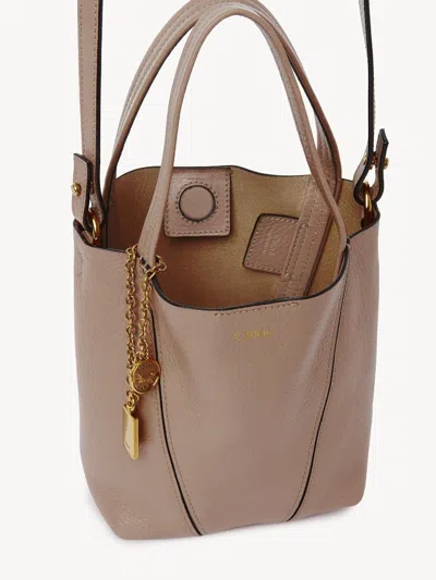 Chloé Chloè Spin Small Leather Tote Bag In Neutral