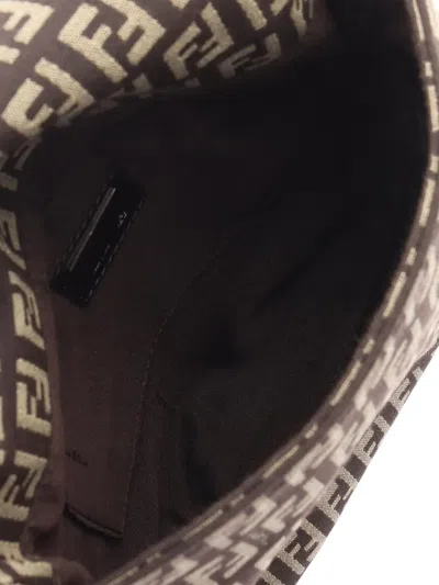 Pre-owned Fendi 2000-2010 Zucchino Canvas Crossbody Bag In Brown