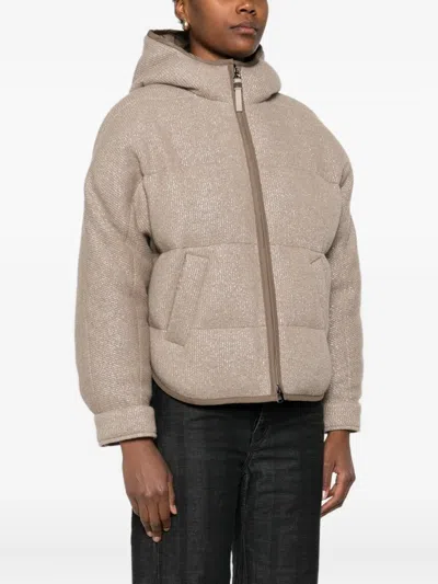 Brunello Cucinelli Hooded Puffer Jacket In Neutral