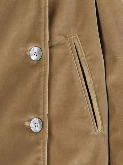 双排扣丝绒外套