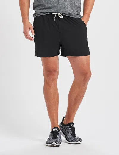 Vuori Women's Kore Short 5" In Black