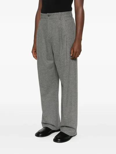 PLEATED WIDE-LEG TROUSERS