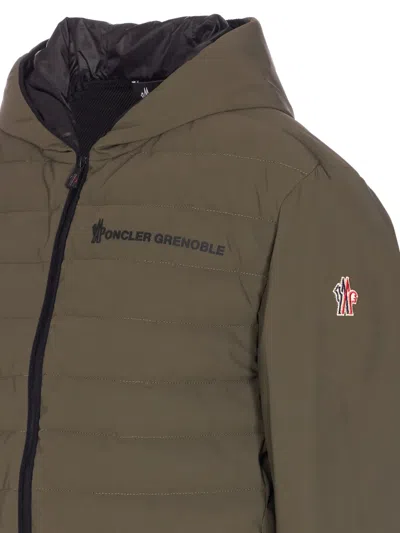 Moncler Grenoble Logo Down Jacket In Green