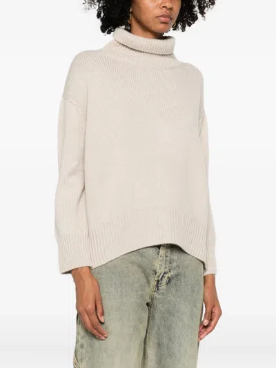 ROLL-NECK SWEATER