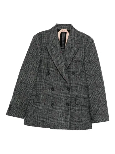 双排扣格纹夹克