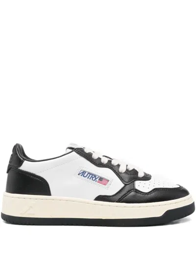 Autry "medalist Low" Leather Sneakers In White