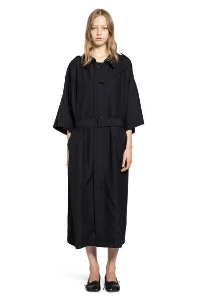 Mm6 Maison Margiela Short-sleeve Belted Coat In Black