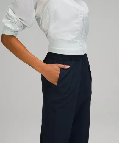 Lululemon Ease Back In Mid-rise Cropped Pant 23"
