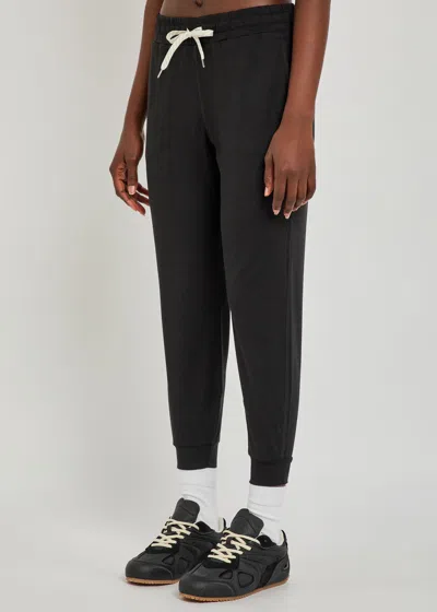 Vuori Performance Slubbed Jersey Cropped Sweatpants In Black