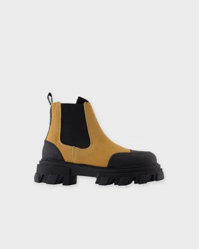 Ganni Boots Cleated Low Chelsea Suede In Brown