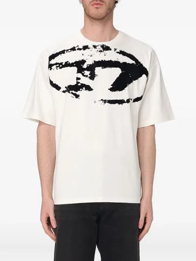 Diesel Graphic Print Round Neck Short Sleeves In White